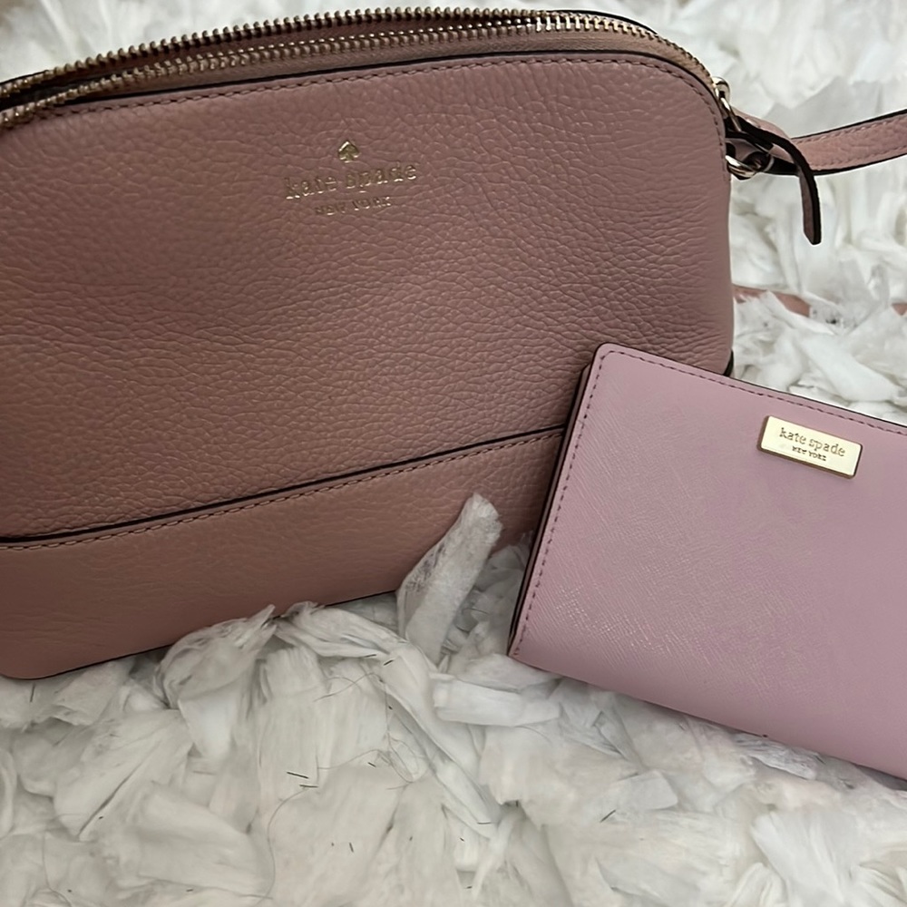 Pink Kate spade purse and wallet. Only used three times